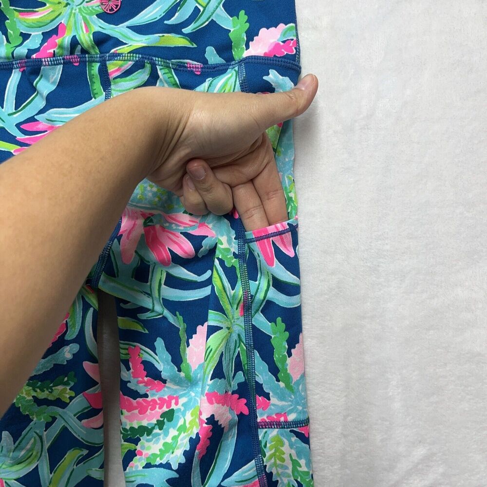 Lilly‎ Pulitzer Luxletic Weekend High Rise Crop Women's Sz XXS Weekend Escape - Picture 10 of 11